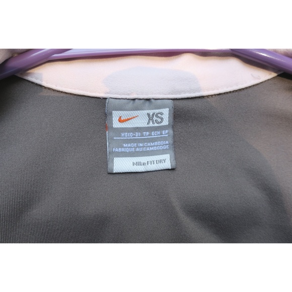 Nike Dri fit running jacket - Picture 6 of 6